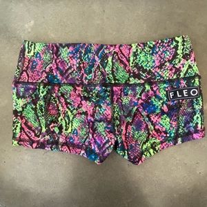 Fleo Shorts
